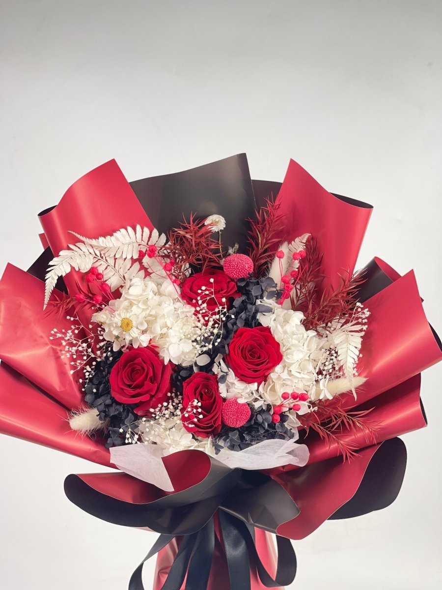 Kurenai - Red Roses Preserved Flower Bouquet - Flowers - Preserved Flowers & Fresh Flower Florist Gift Store