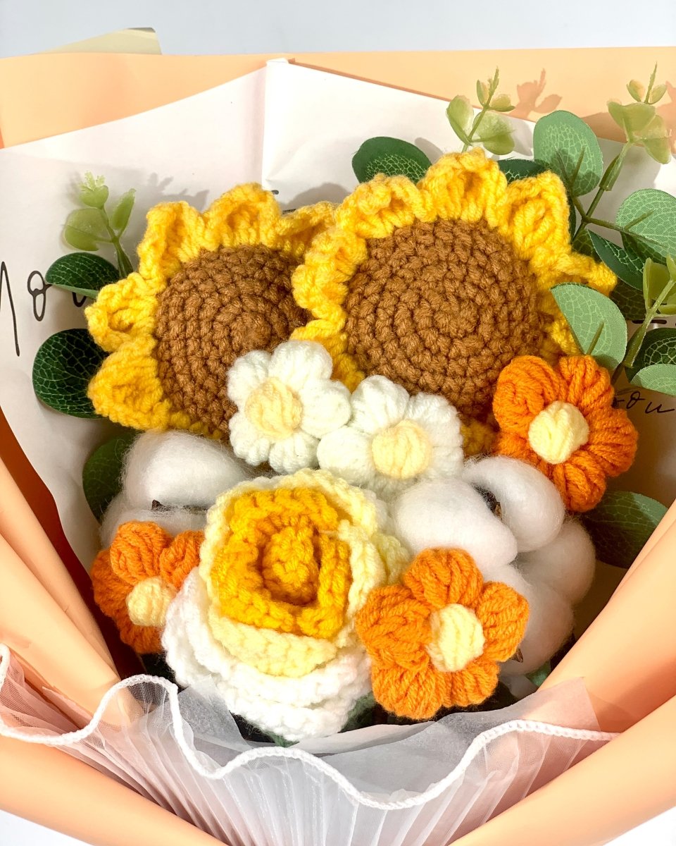 Emiko - Handmade Crochet Flower Bouquet, Orange - Flower - Upsize - Preserved Flowers & Fresh Flower Florist Gift Store